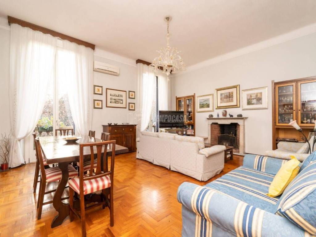 appartamento in vendita a Milano in zona Porta Romana