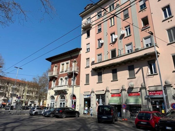 appartamento in vendita a Milano in zona Corvetto