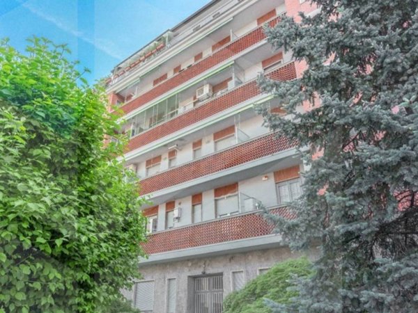 appartamento in vendita a Milano in zona Niguarda