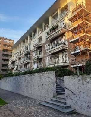 appartamento in vendita a Milano in zona Gorla
