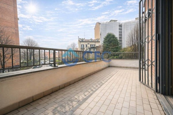 appartamento in vendita a Milano in zona Forlanini