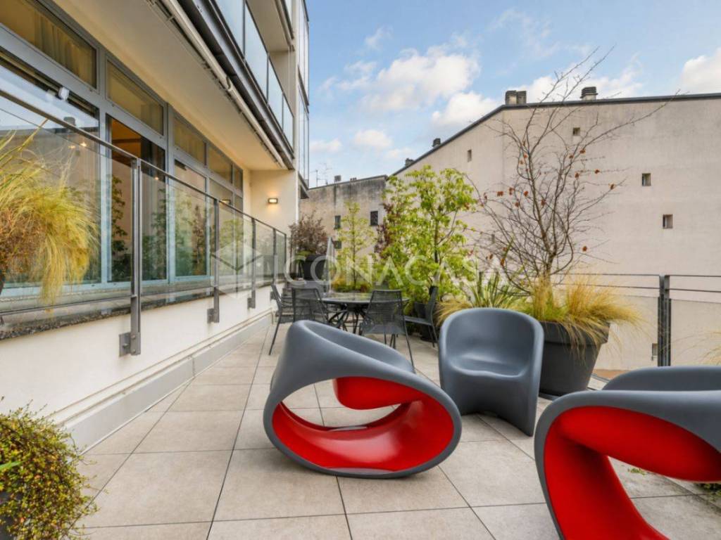 appartamento in vendita a Milano in zona Loreto