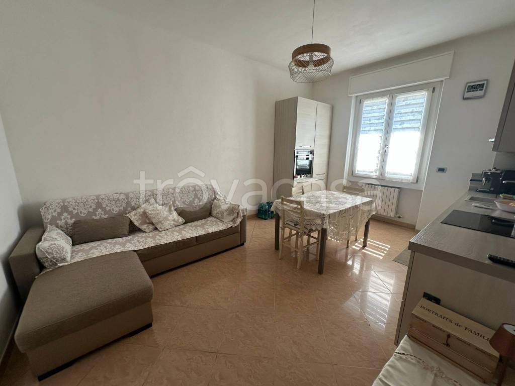 appartamento in vendita a Milano in zona Affori