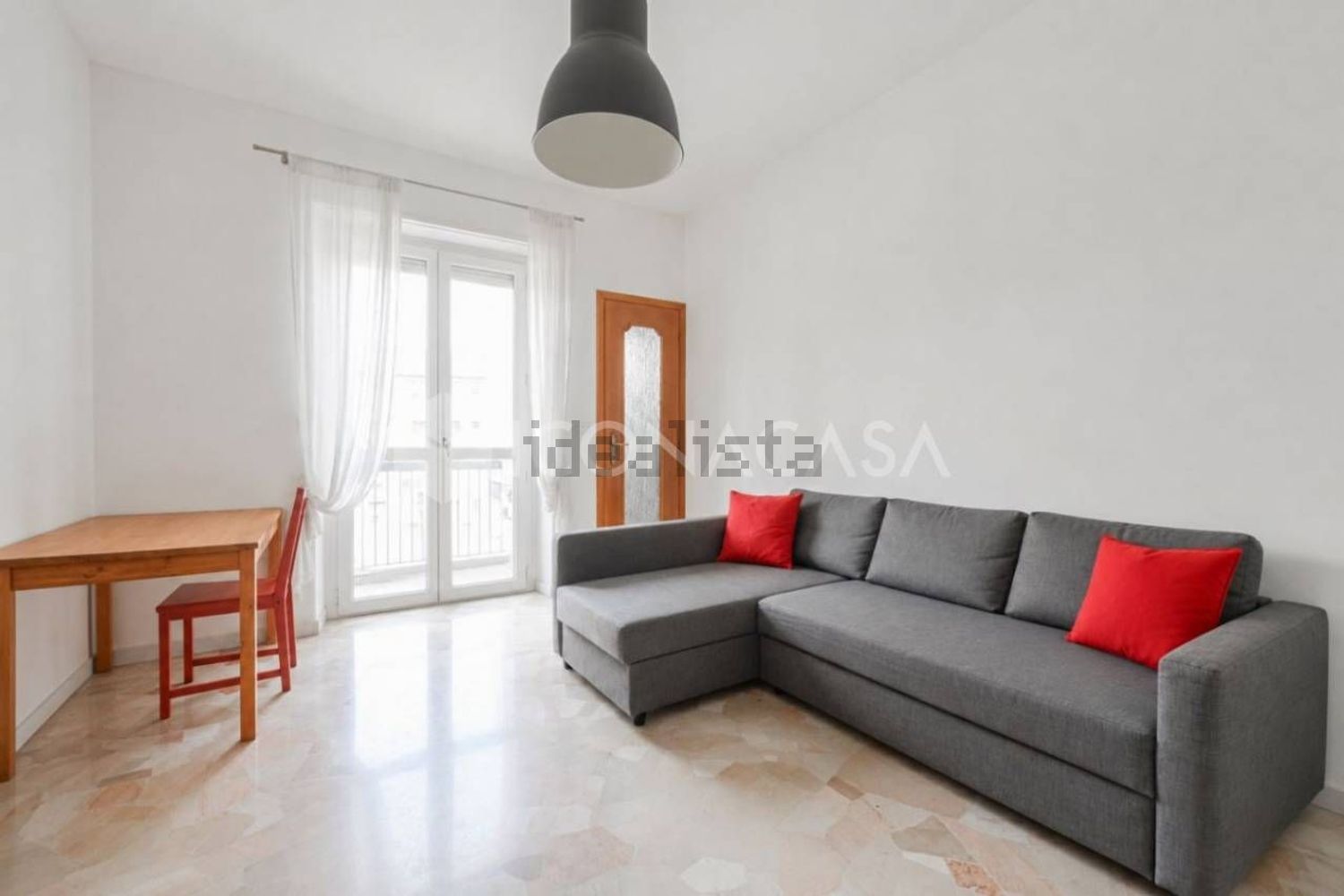 appartamento in vendita a Milano in zona Città Studi