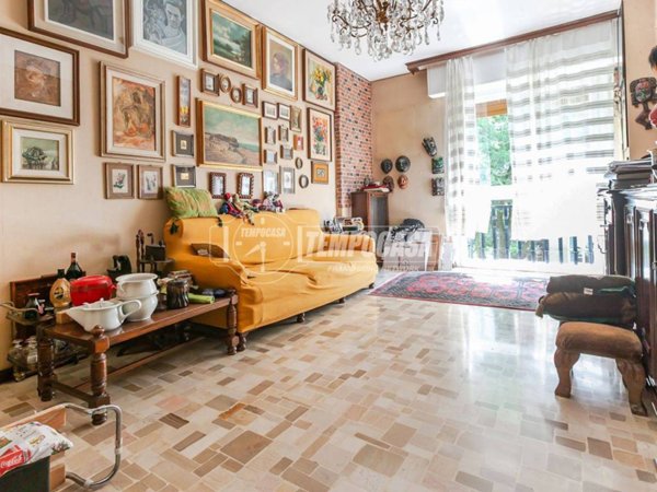 appartamento in vendita a Milano in zona Solari