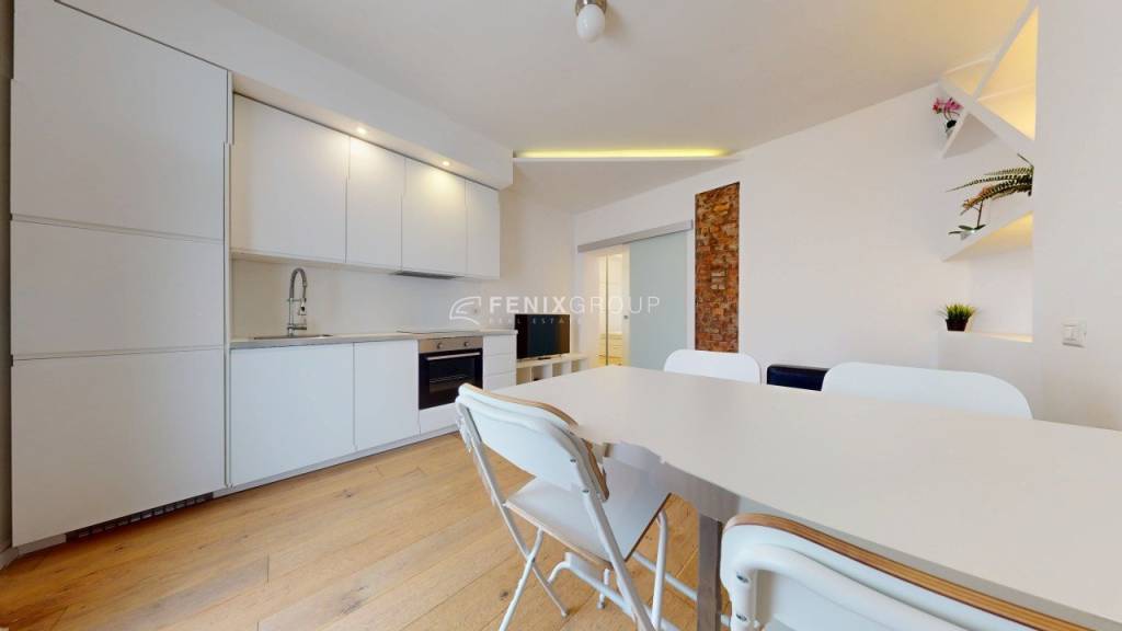 appartamento in vendita a Milano in zona Loreto