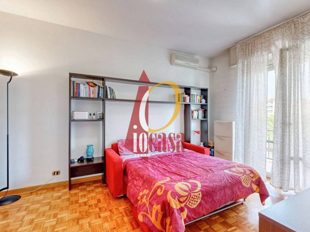 appartamento in vendita a Milano in zona Rogoredo