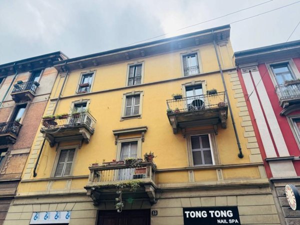 appartamento in vendita a Milano in zona Sempione