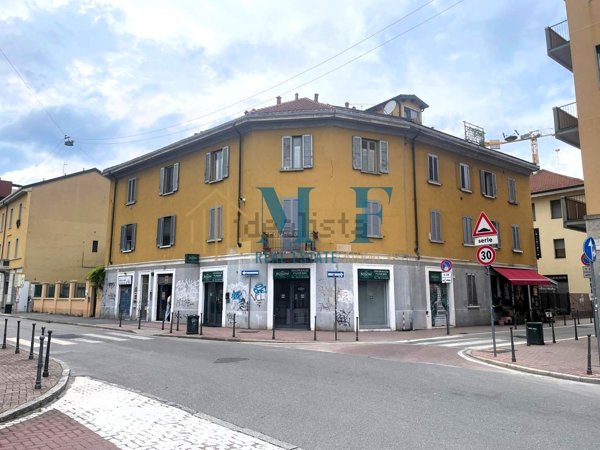 appartamento in vendita a Milano in zona Lambrate