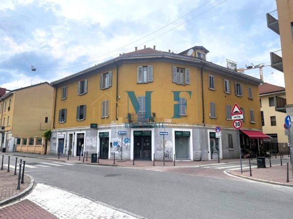 appartamento in vendita a Milano in zona Lambrate