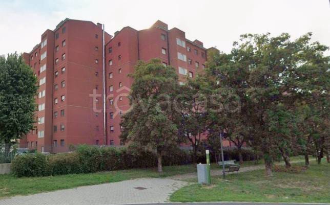 appartamento in vendita a Milano in zona Gallaratese