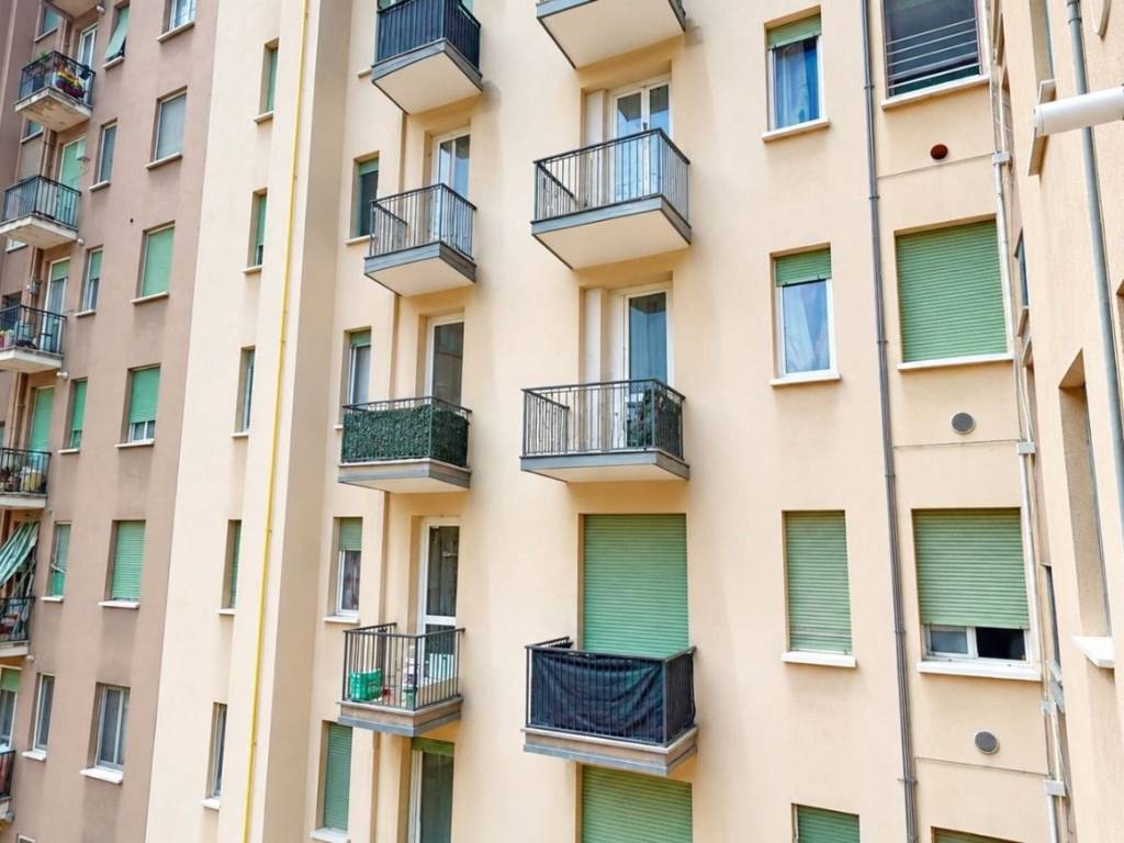 appartamento in vendita a Milano in zona Ponte Lambro
