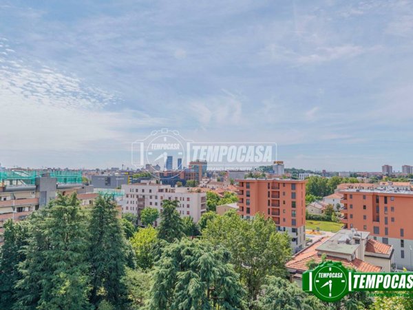appartamento in vendita a Milano in zona Garegnano