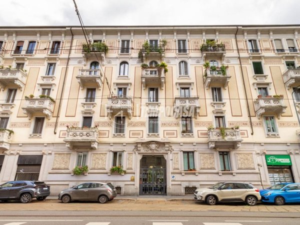 appartamento in vendita a Milano in zona Loreto
