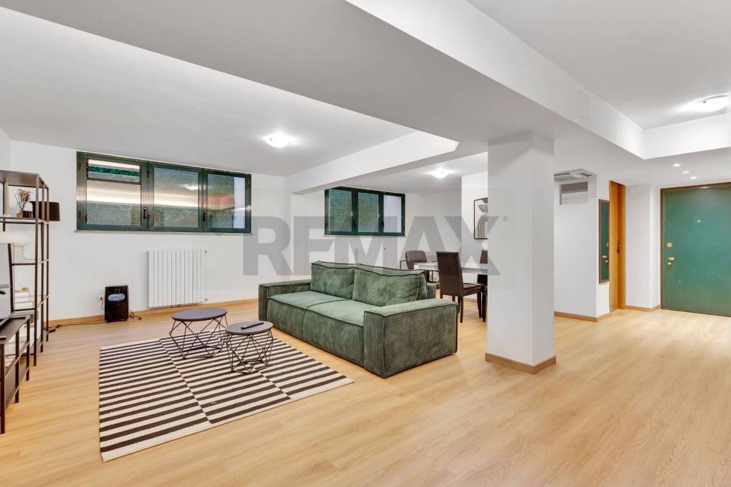 appartamento in vendita a Milano in zona Porta Ticinese