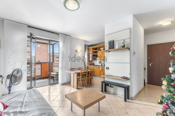 appartamento in vendita a Milano in zona Rogoredo