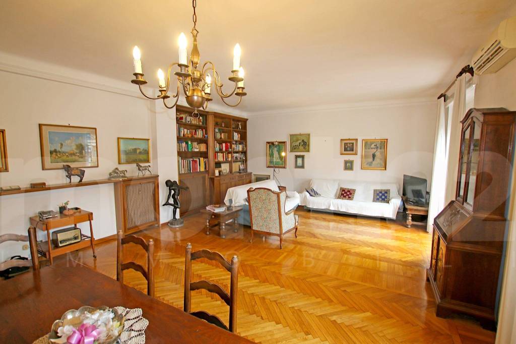 appartamento in vendita a Milano in zona Il Portello