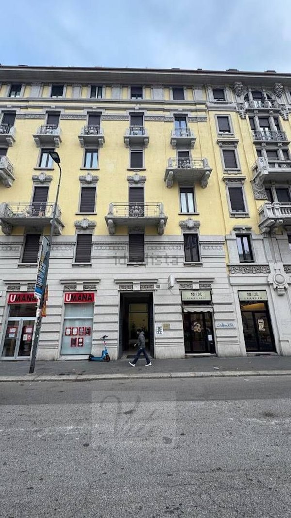 appartamento in vendita a Milano in zona Città Studi