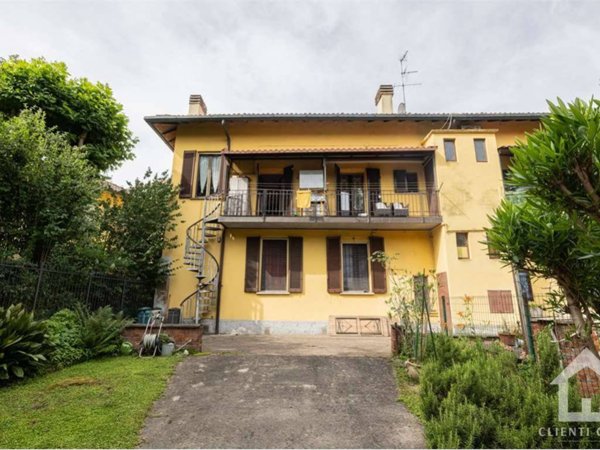 appartamento in vendita a Milano in zona Quintosole