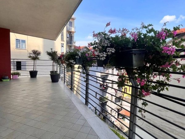 appartamento in vendita a Milano in zona Porta Vittoria
