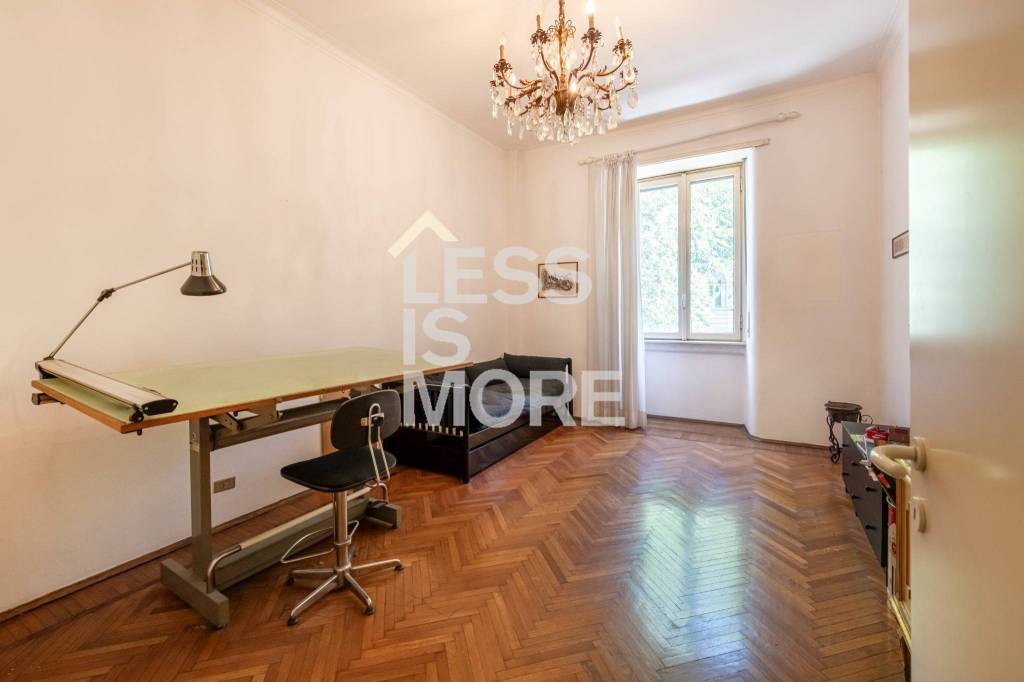 appartamento in vendita a Milano in zona Città Studi