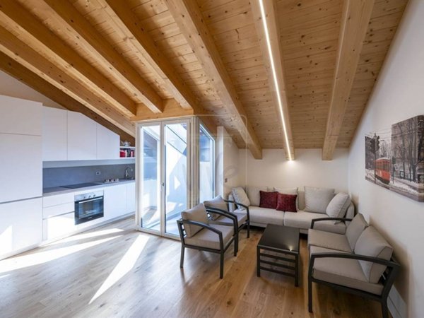 appartamento in vendita a Milano in zona Porta Romana