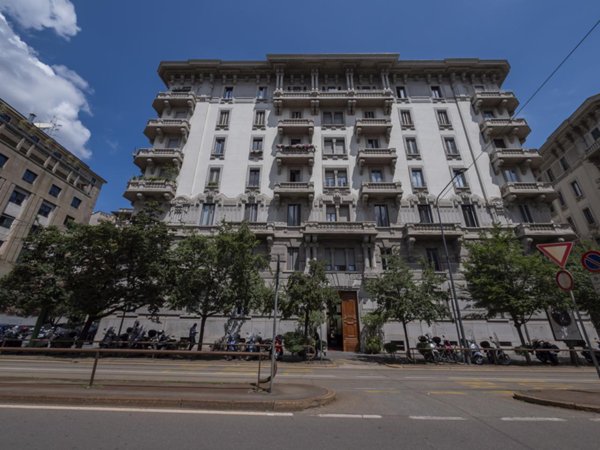 appartamento in vendita a Milano in zona Porta Vittoria