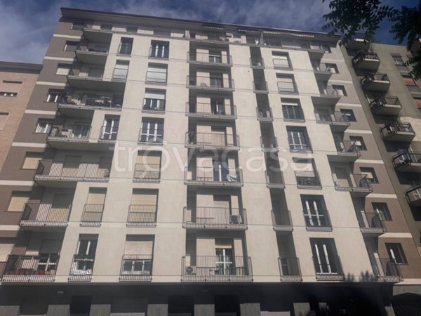 appartamento in vendita a Milano in zona Solari