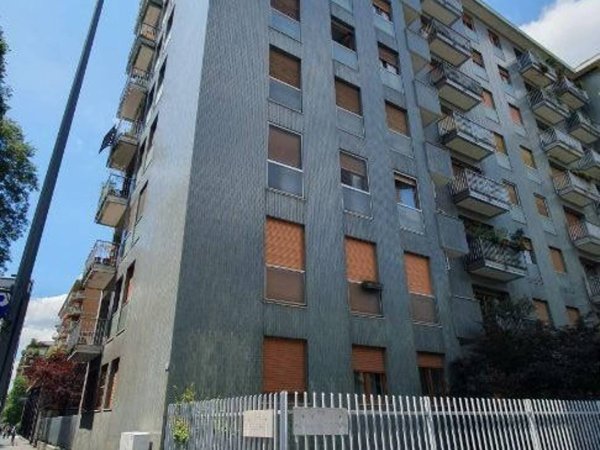 appartamento in vendita a Milano in zona Il Portello