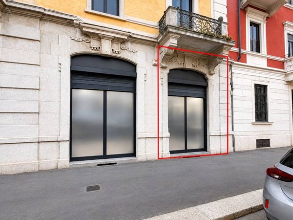 negozio in vendita a Milano in zona Solari