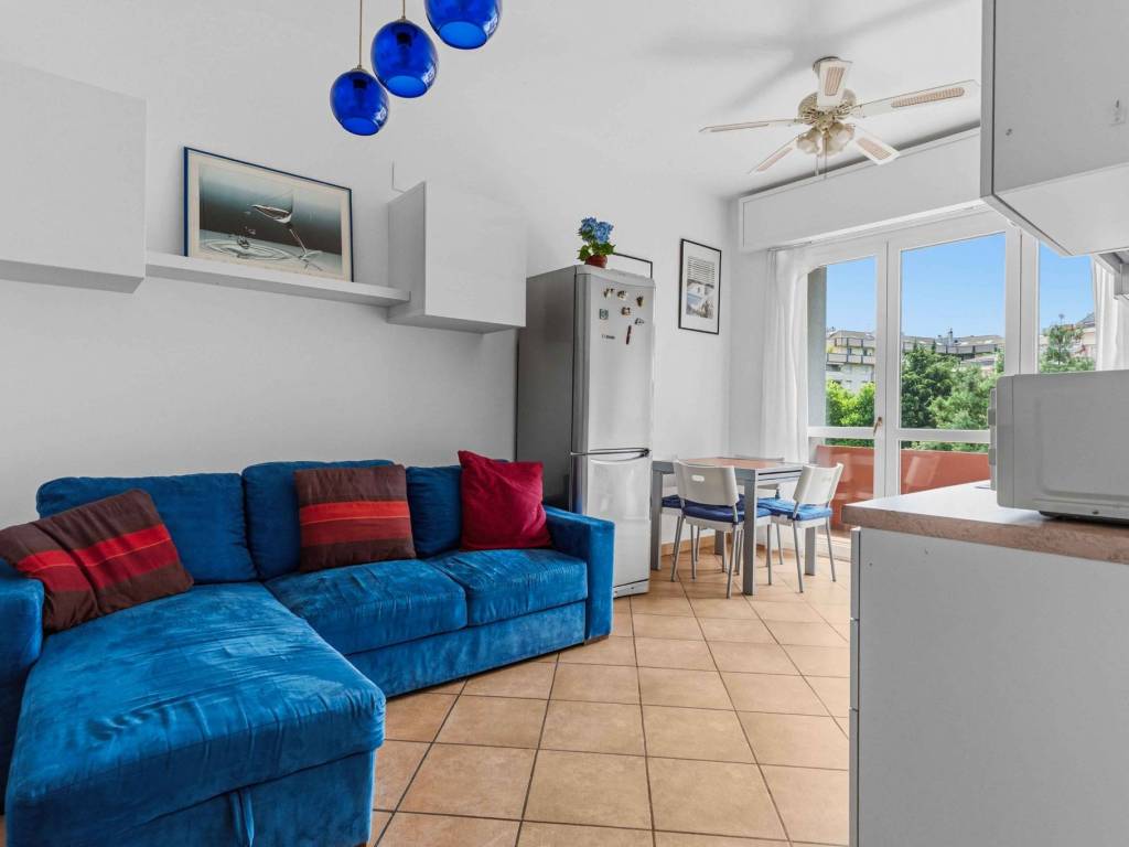 appartamento in vendita a Milano in zona Famagosta