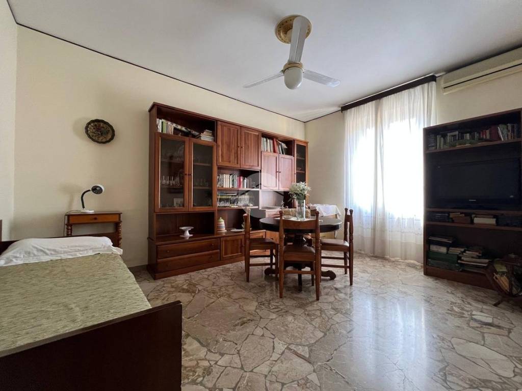 appartamento in vendita a Milano in zona Bovisa