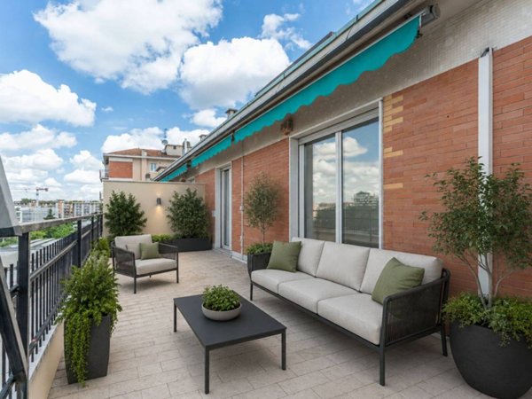 appartamento in vendita a Milano in zona Porta Genova