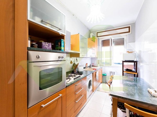 appartamento in vendita a Milano in zona Rottole