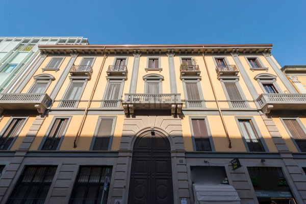 appartamento in vendita a Milano in zona Guastalla