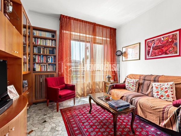 appartamento in vendita a Milano in zona Città Studi