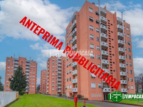 appartamento in vendita a Milano in zona Quarto Oggiaro