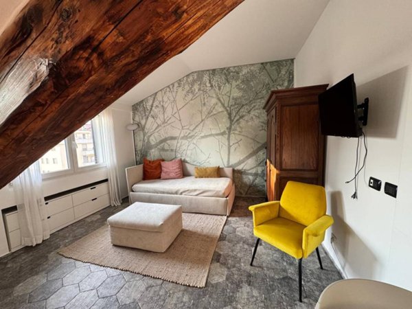 appartamento in vendita a Milano in zona Città Studi