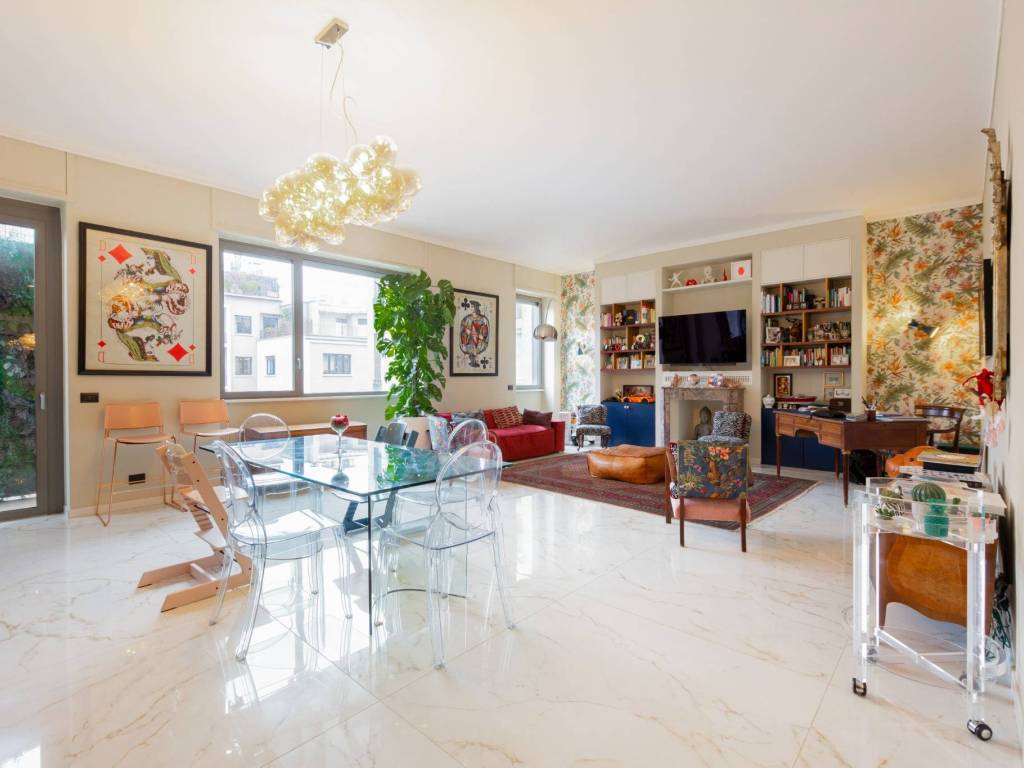 appartamento in vendita a Milano in zona Solari