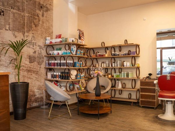 negozio in vendita a Milano in zona Isola