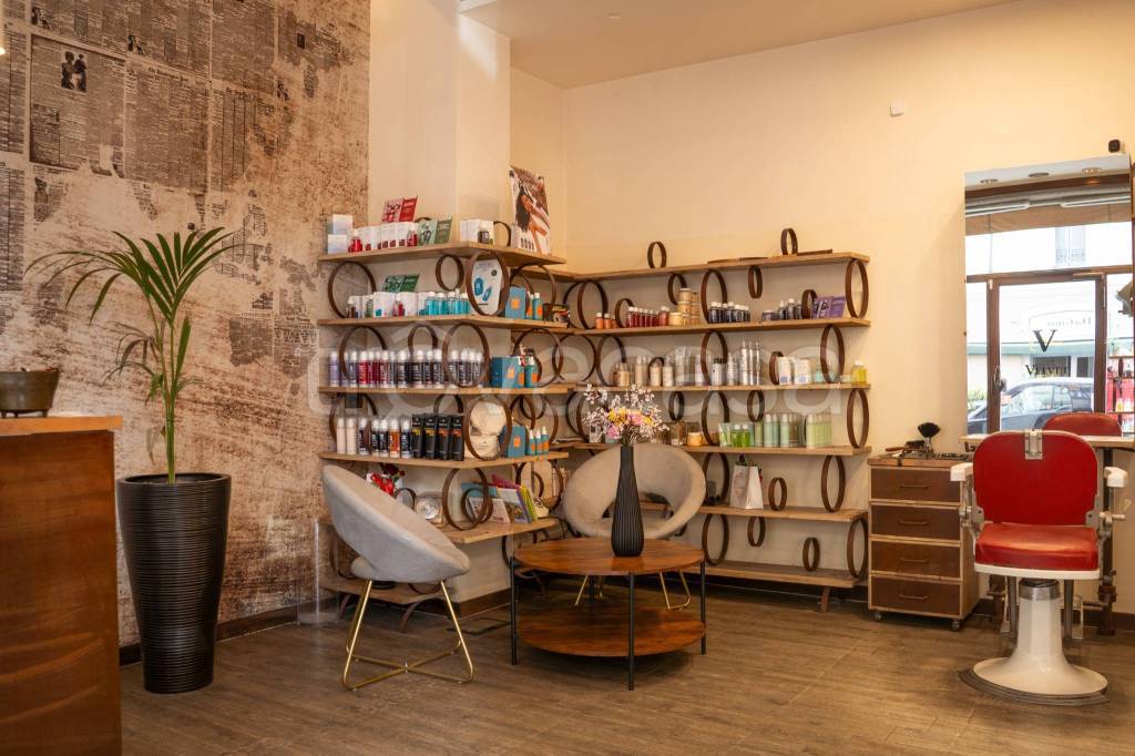 negozio in vendita a Milano