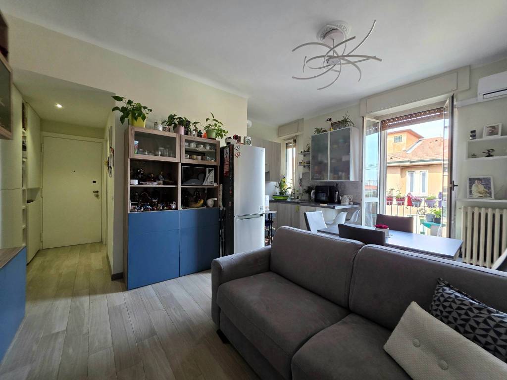 appartamento in vendita a Milano in zona Niguarda
