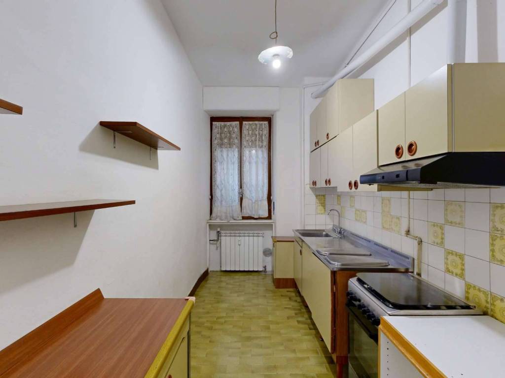 appartamento in vendita a Milano in zona Corvetto