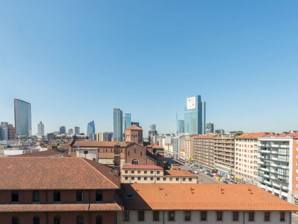 appartamento in vendita a Milano in zona Isola