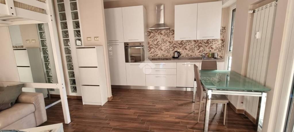 appartamento in vendita a Milano in zona Niguarda