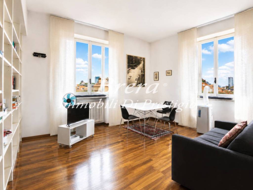 appartamento in vendita a Milano in zona Brera
