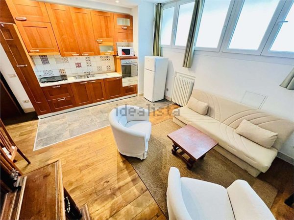 appartamento in vendita a Milano in zona Restocco Maroni