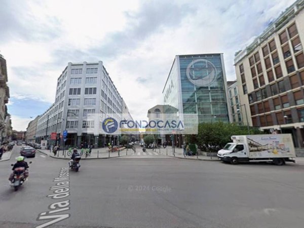 negozio in vendita a Milano in zona Porta Garibaldi
