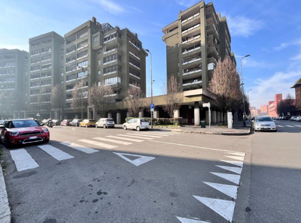 negozio in vendita a Milano