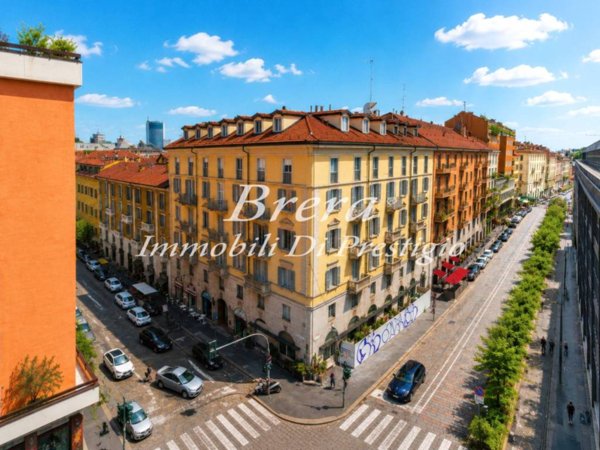 appartamento in vendita a Milano in zona Brera